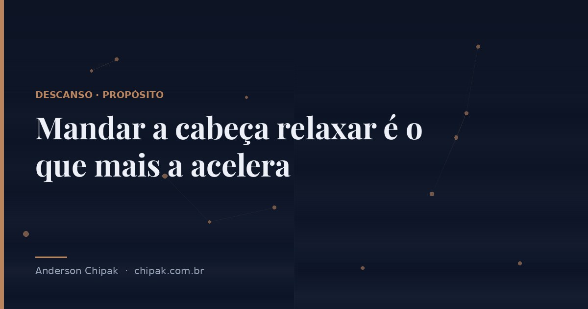 Capa do artigo “Mandar a cabeça relaxar é o que mais a acelera”, com o título sobre fundo escuro e grafismo geométrico